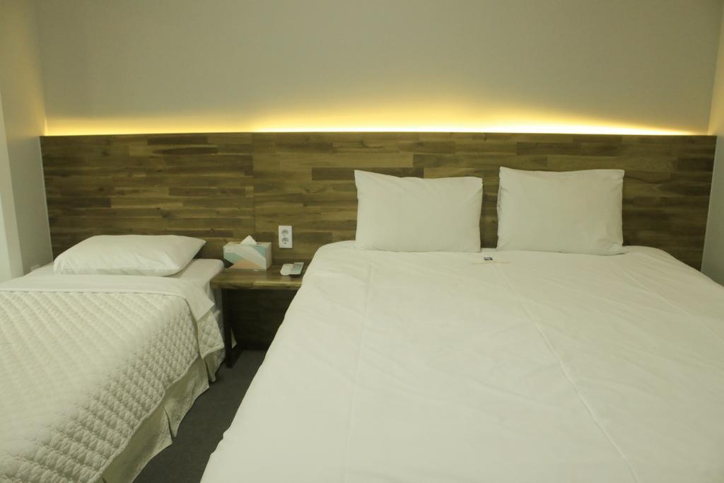 Hotel Ocean View Ilsan Ni Buitenkant foto