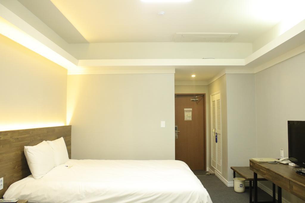 Hotel Ocean View Ilsan Ni Buitenkant foto