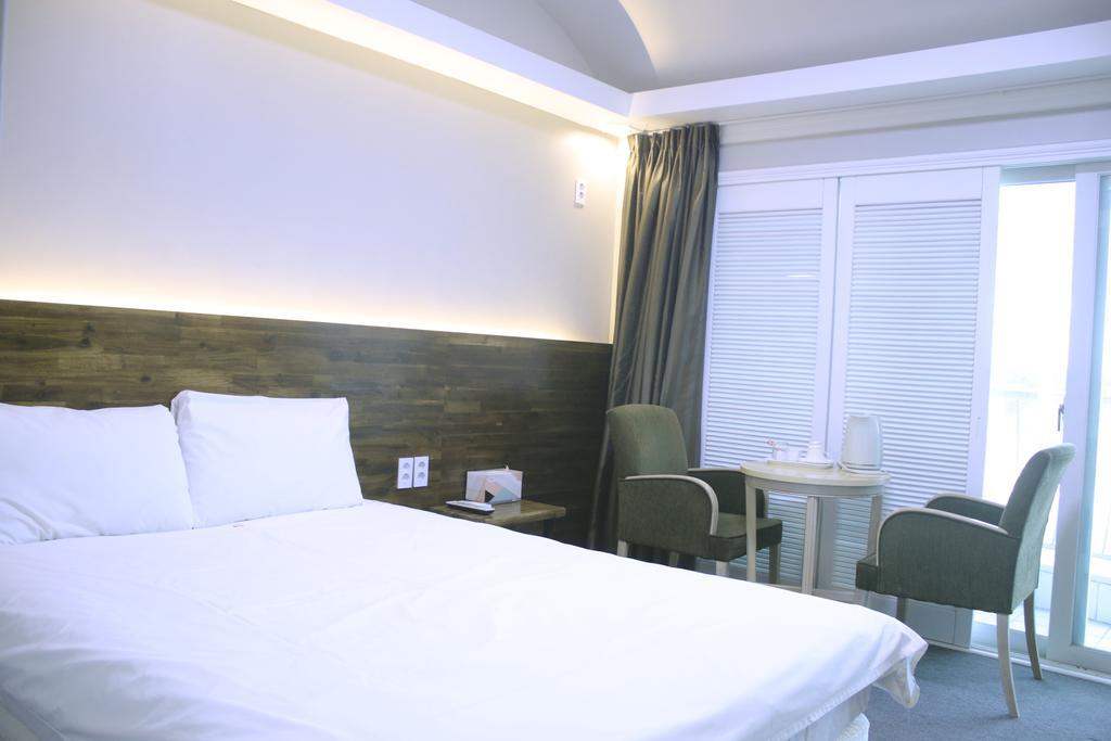 Hotel Ocean View Ilsan Ni Buitenkant foto
