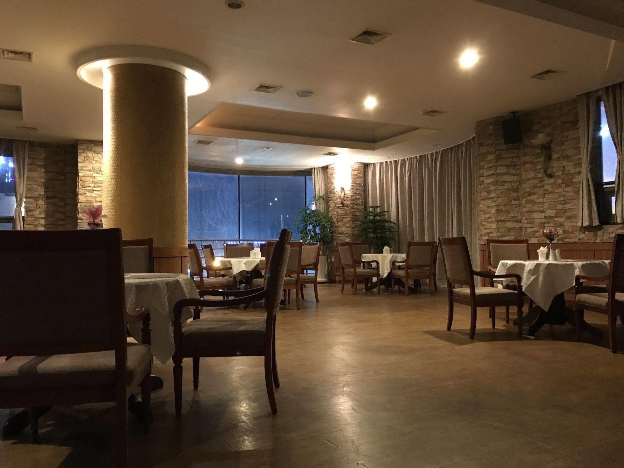 Hotel Ocean View Ilsan Ni Buitenkant foto